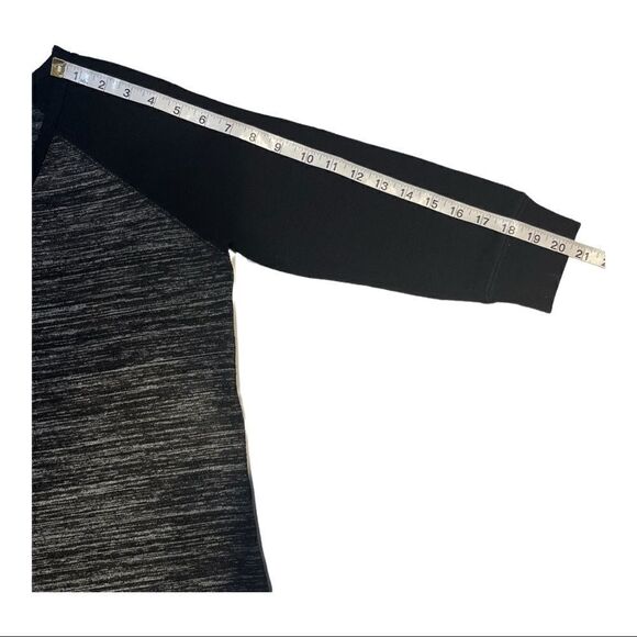 RD STYLE Long Sleeved Sweater Midi Dress Size L in Black and Gray - Picture 12 of 13